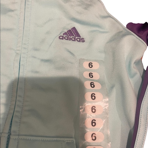 ADIDAS Girls Tracksuit - Picture 3 of 7